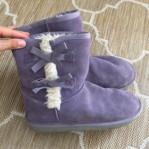 purple uggs